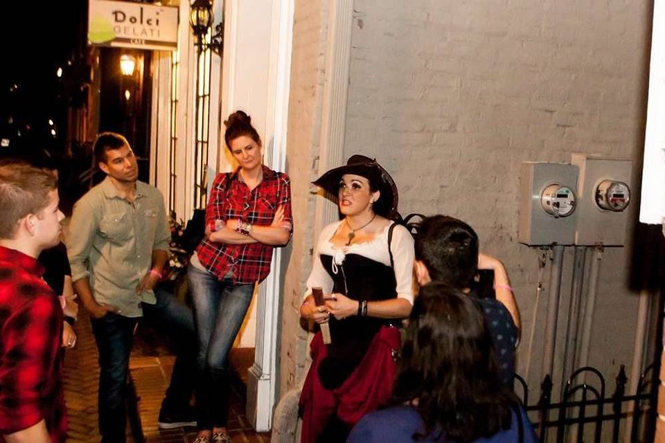 Alexandria ghost tour pub crawl