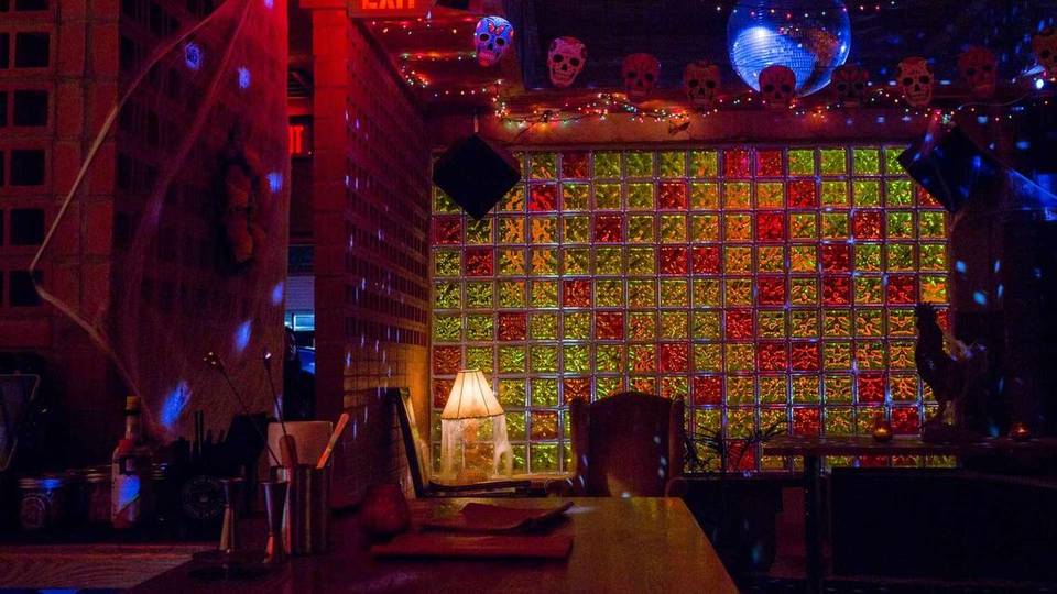 Austin ghost tour pub crawl