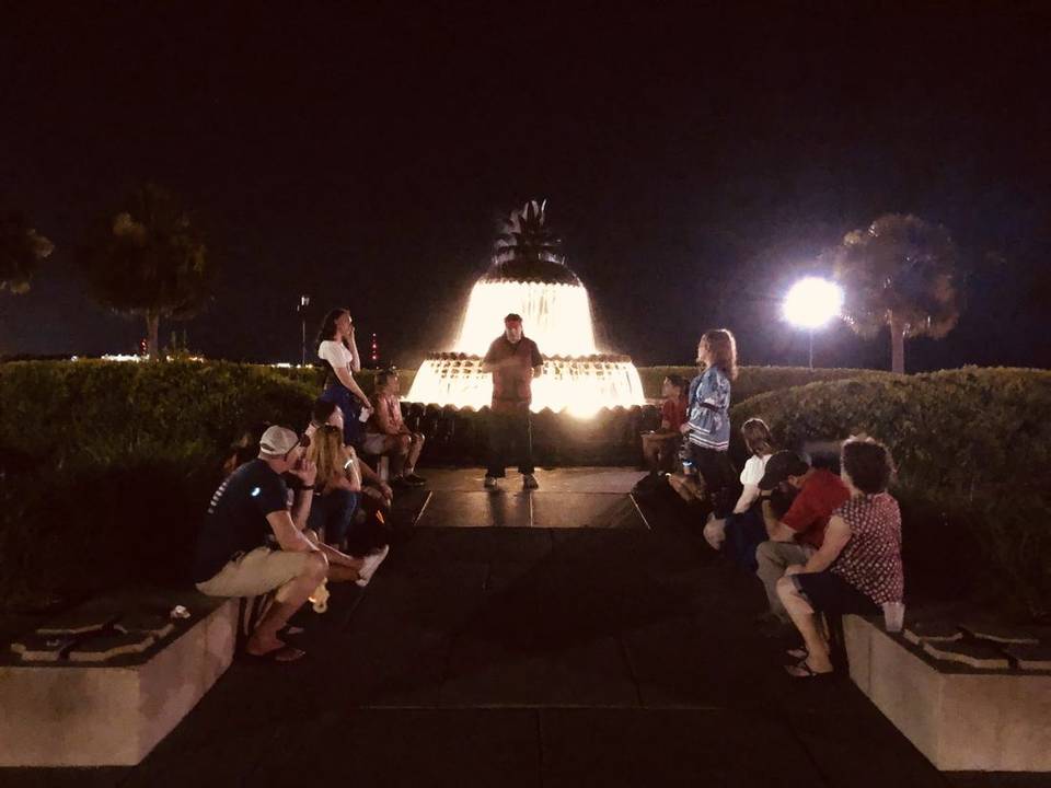 Charleston ghost tour pub crawl